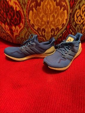 adidas Men’s Blue Athletic Running Shoes